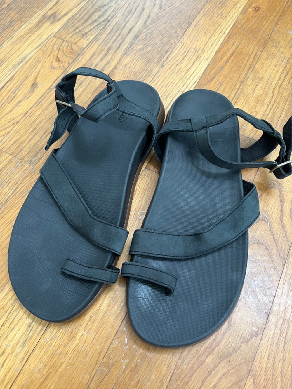 Chacos Women's Tulip Leather Strappy Sandals